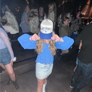 Meet your Posher, Charlee